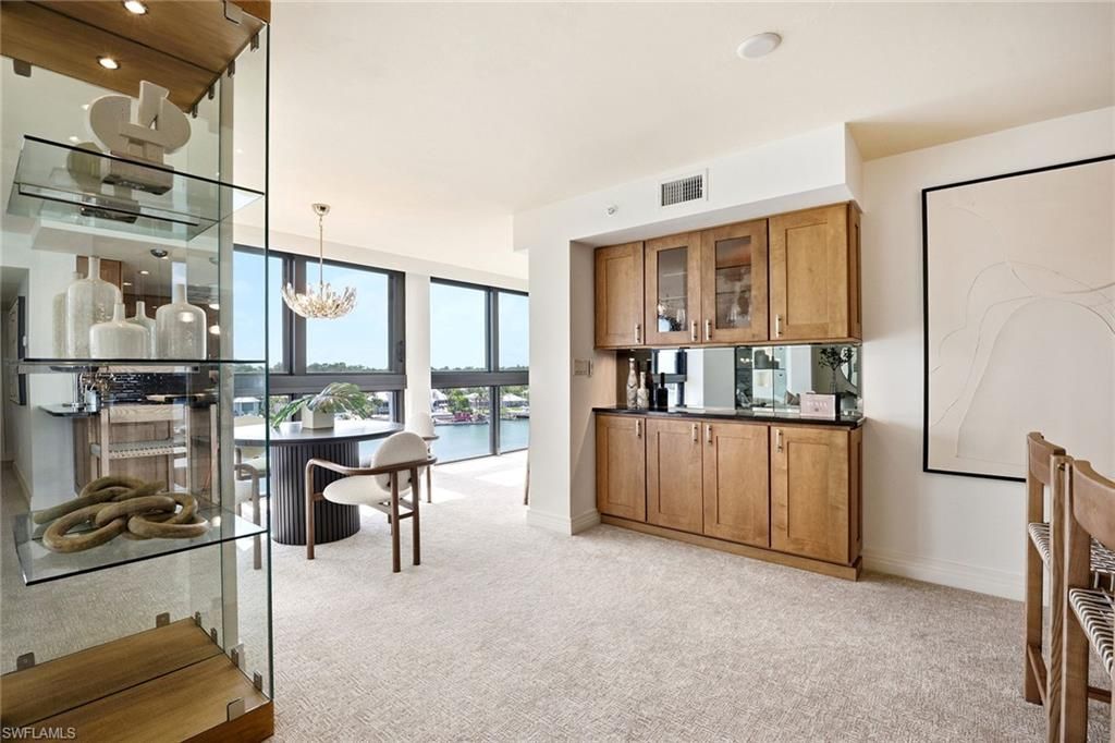 2400 Gulf Shore Blvd N, Unit 502, Naples, FL 34103 Photo
