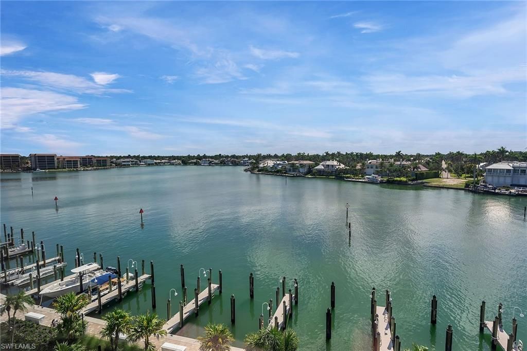 2400 Gulf Shore Blvd N, Unit 502, Naples, FL 34103 Photo