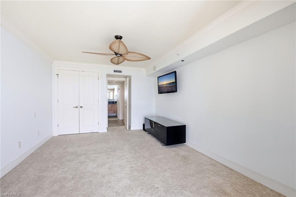 2400 Gulf Shore Blvd N, Unit 502, Naples, FL 34103 Photo