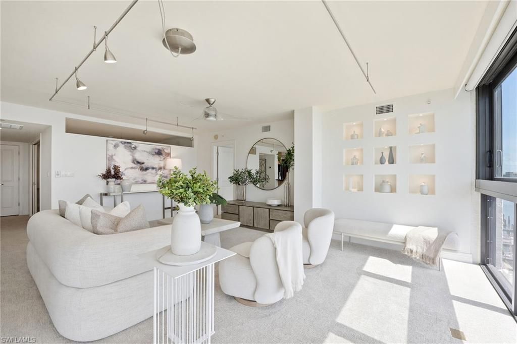 2400 Gulf Shore Blvd N, Unit 502, Naples, FL 34103 Photo