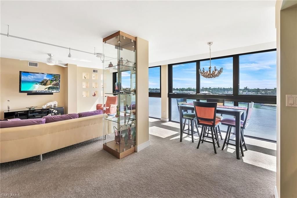 2400 Gulf Shore Blvd N, Unit 502, Naples, FL 34103 Photo