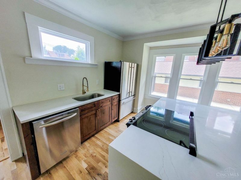 1622 Clifton Avenue, Columbus, OH 43203 Photo 10