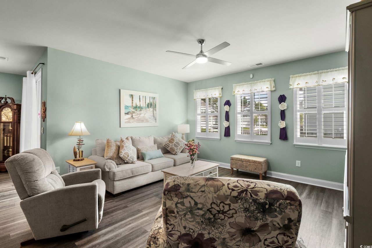 1102 Barrington Way Photo 19