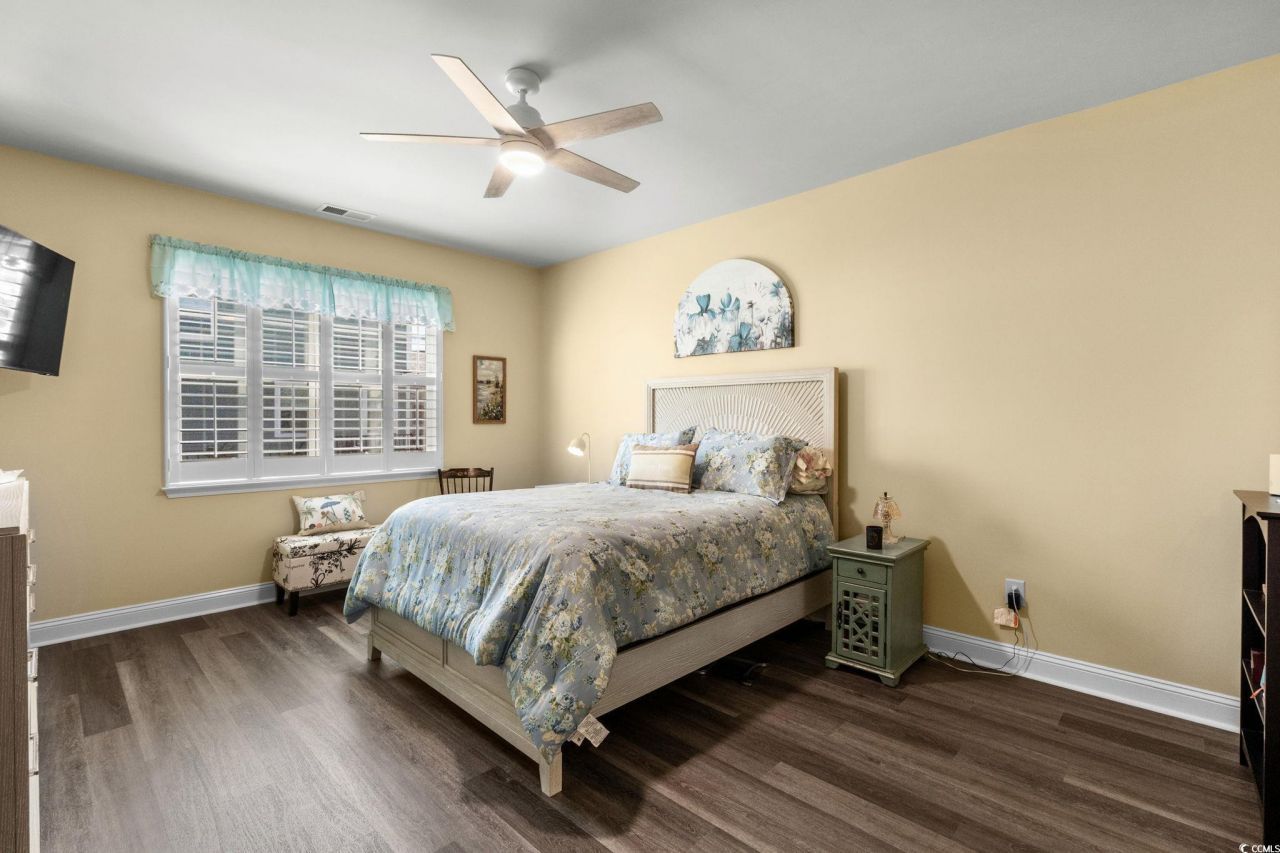 1102 Barrington Way Photo 22