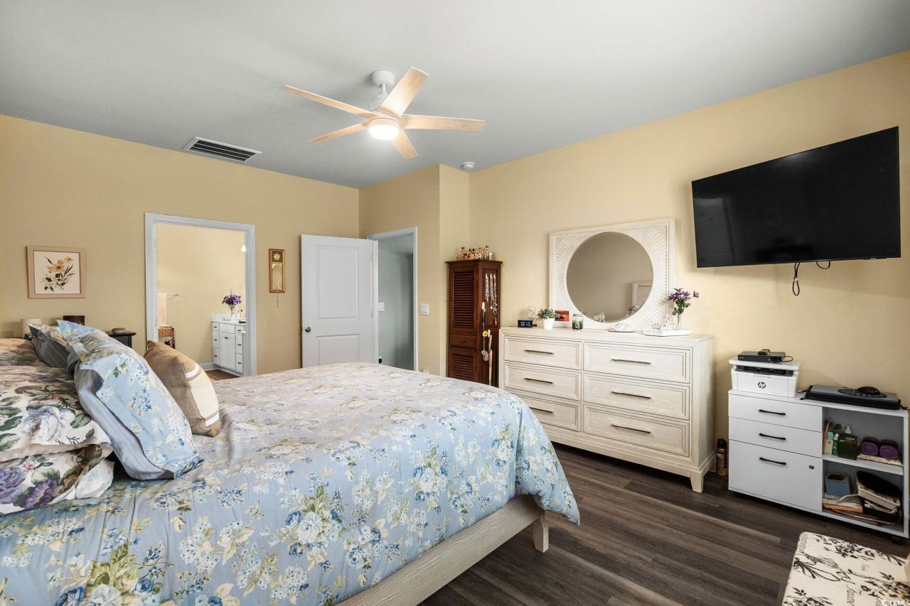 1102 Barrington Way Photo 23