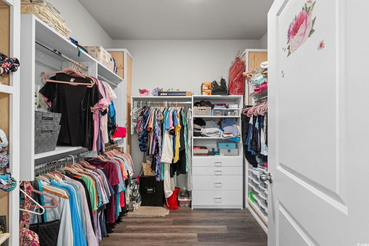 1102 Barrington Way Photo 28