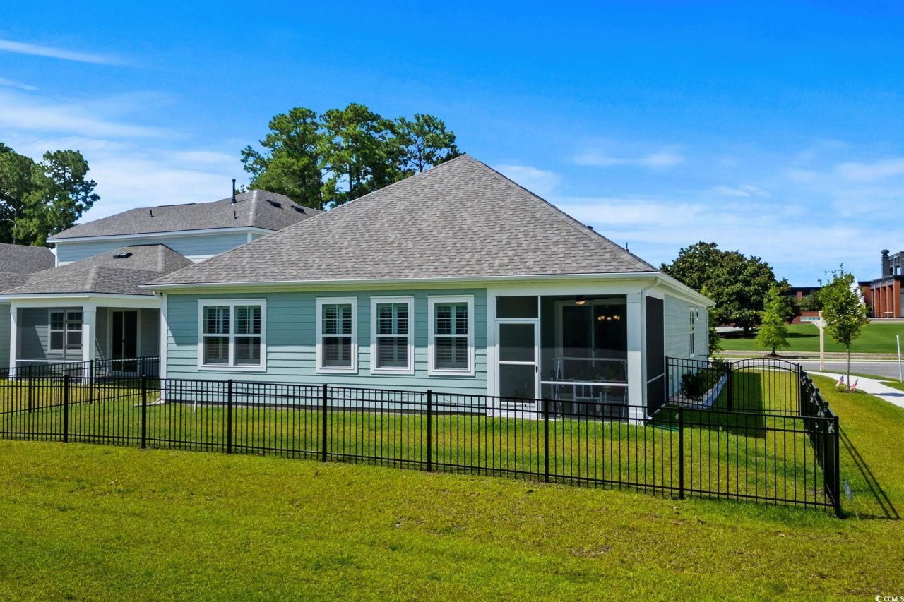 1102 Barrington Way Photo 32