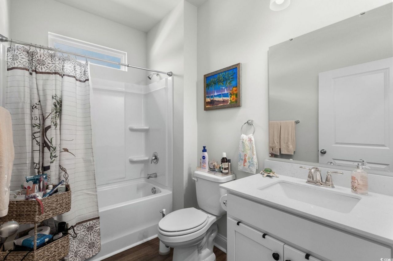 1102 Barrington Way Photo 6