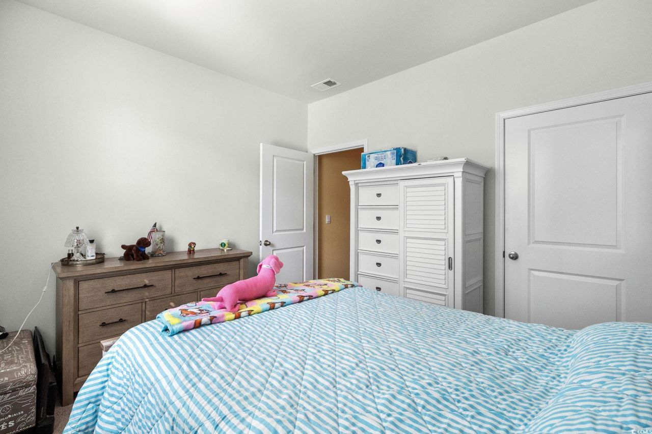 1102 Barrington Way Photo 8