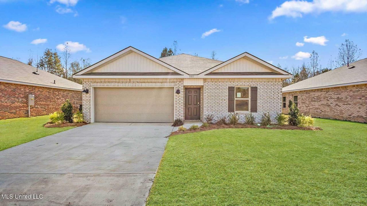 5011 Quail Ridge Drive, Jackson, MS 39212 Main Photo