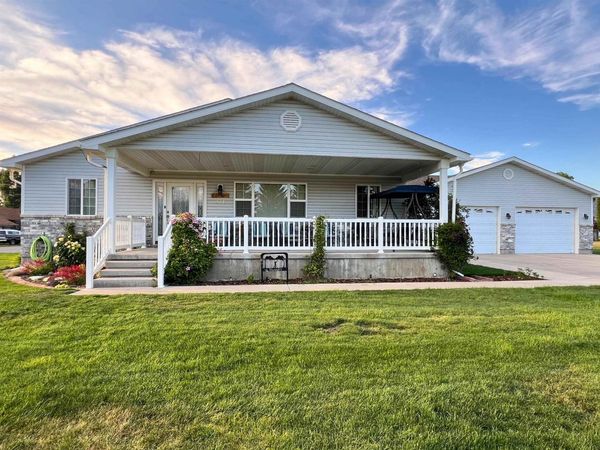 403 E 2nd S, Grace, ID 83241