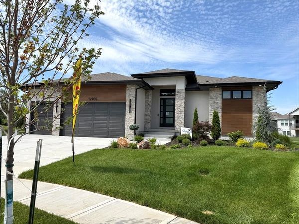 12705 W 174th Street, Overland Park, KS 66221