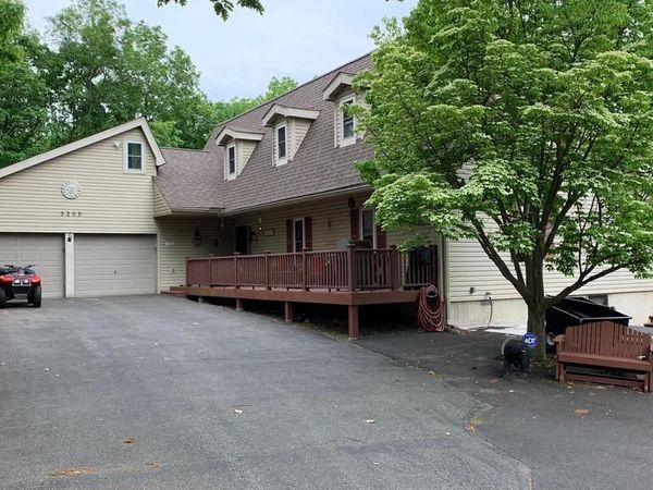 3205 ELY COURT, BUSHKILL, PA 18324