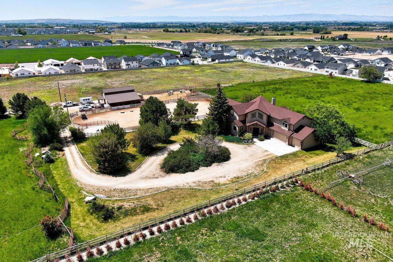 5377 S Ten Mile, Meridian, ID 83642 Main Photo