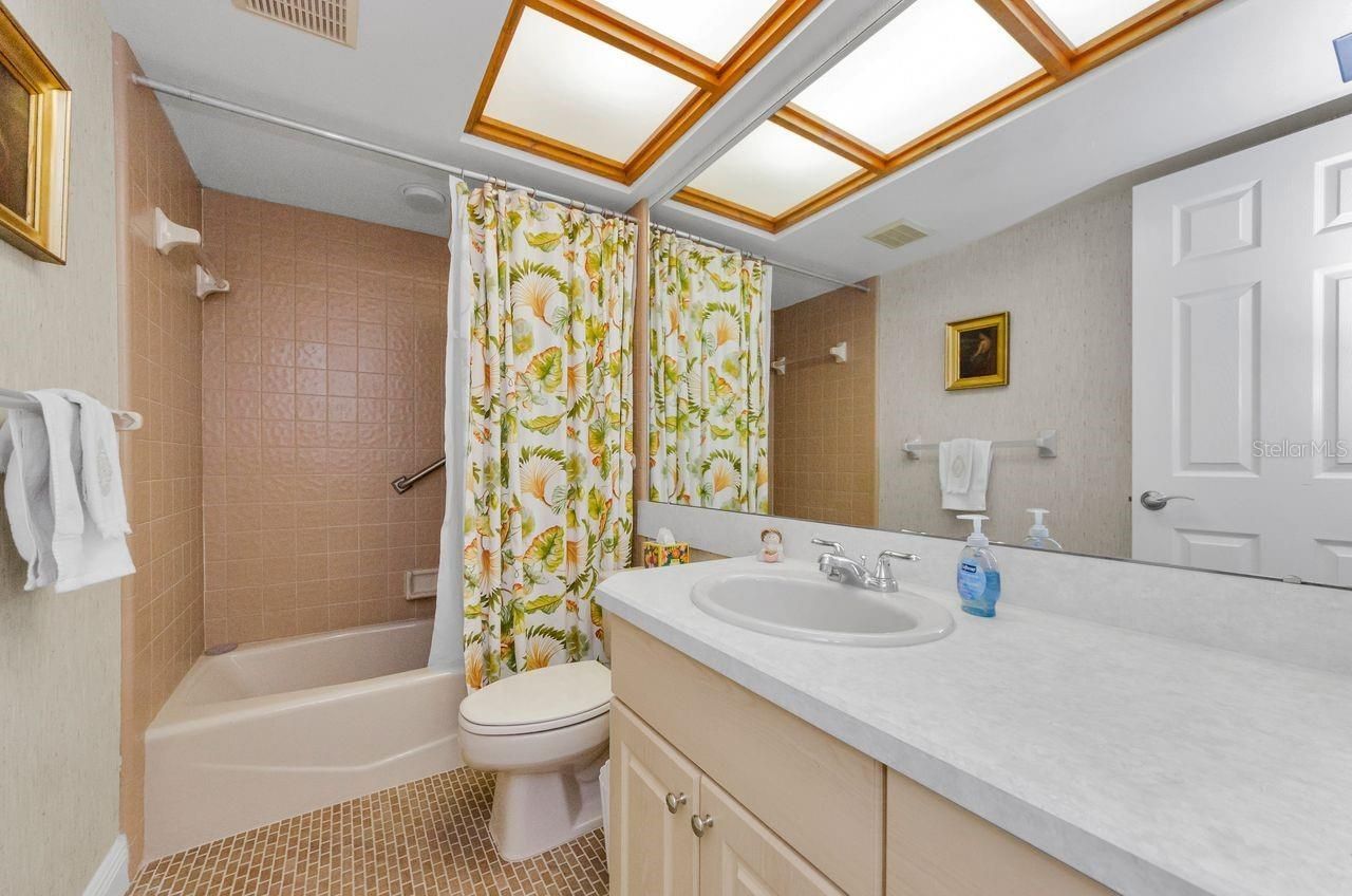 10479 Longwood Drive, Seminole, FL 33777 Photo