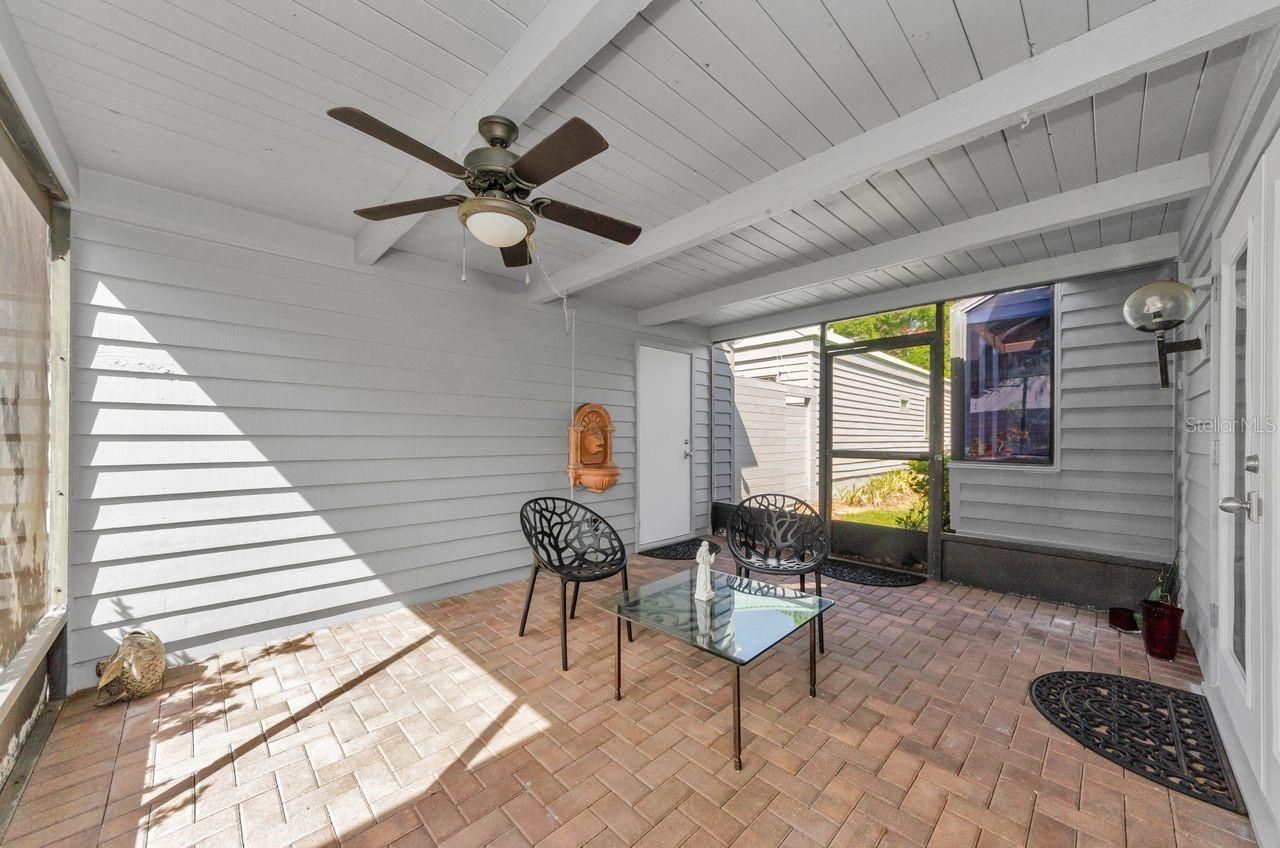 10479 Longwood Drive, Seminole, FL 33777 Photo