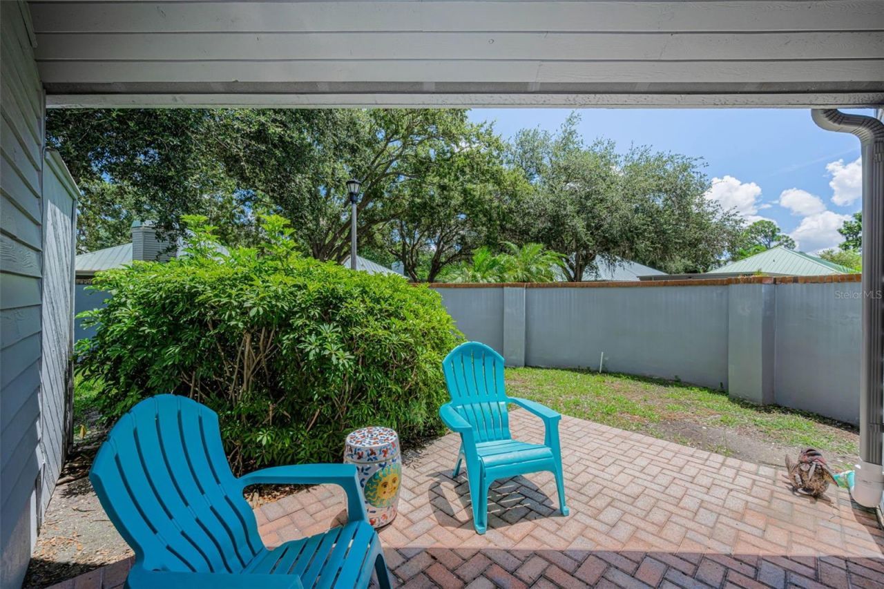 10479 Longwood Drive, Seminole, FL 33777 Photo