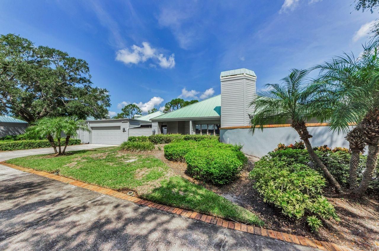 10479 Longwood Drive, Seminole, FL 33777 Photo