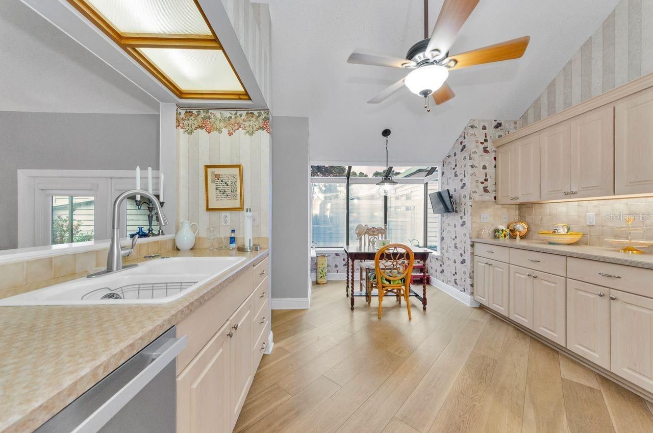 10479 Longwood Drive, Seminole, FL 33777 Photo