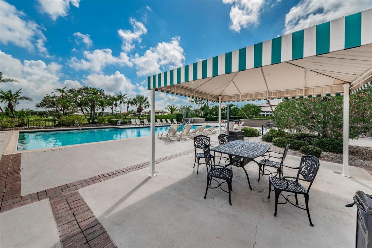 10479 Longwood Drive, Seminole, FL 33777 Photo