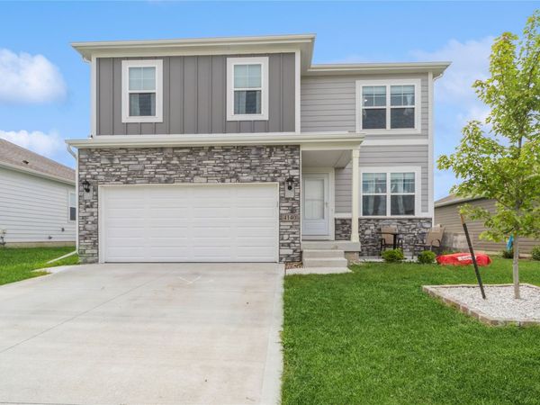 4140 Dakota Circle, Waukee, IA 50263