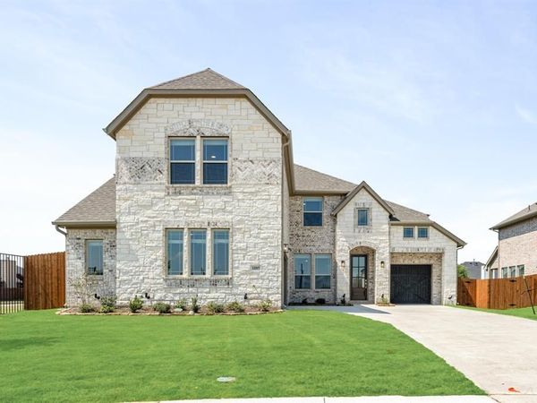 1105 Cardinal Drive, Midlothian, TX 76065