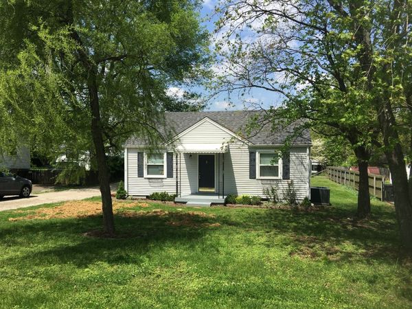 62 Peachtree St, Nashville, TN 37210