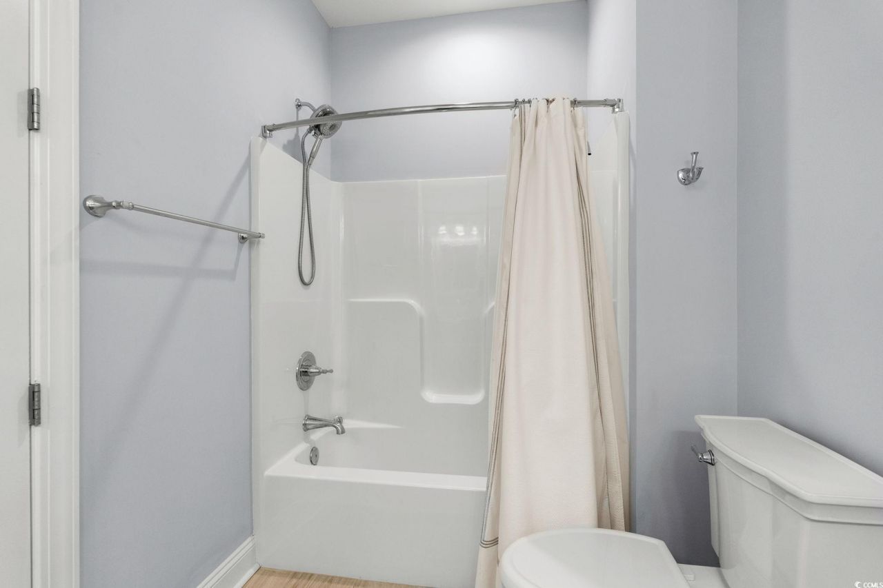 1222 Spinnaker Dr. Photo 28