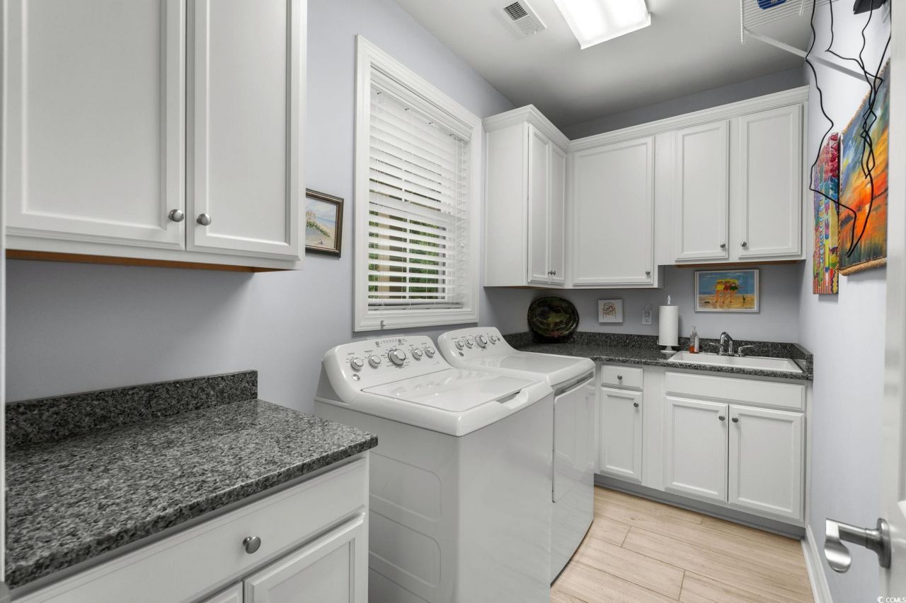 1222 Spinnaker Dr. Photo 29