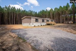 846 Horses Neck Road photo 4