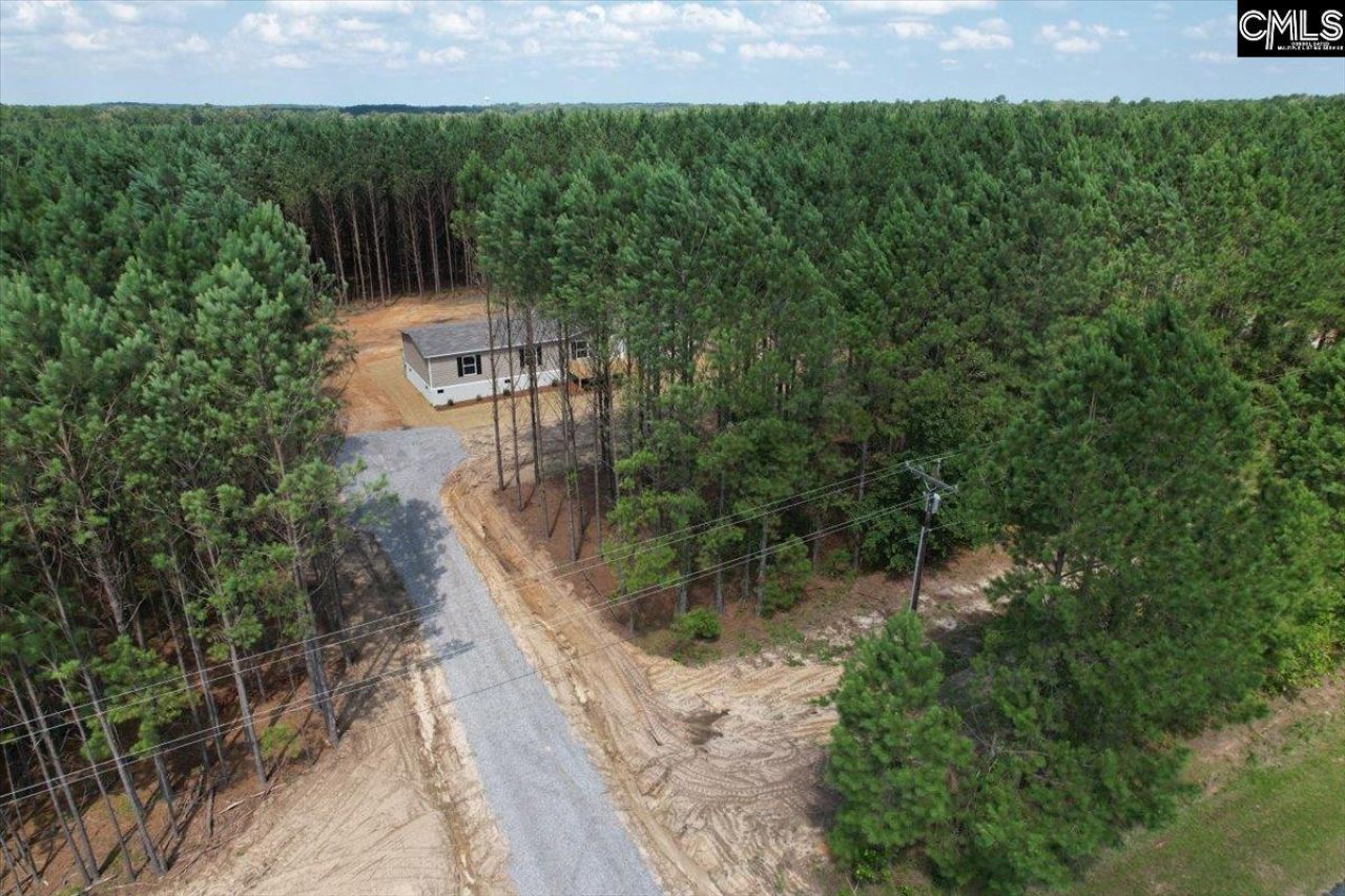 846 Horses Neck Road Photo 24