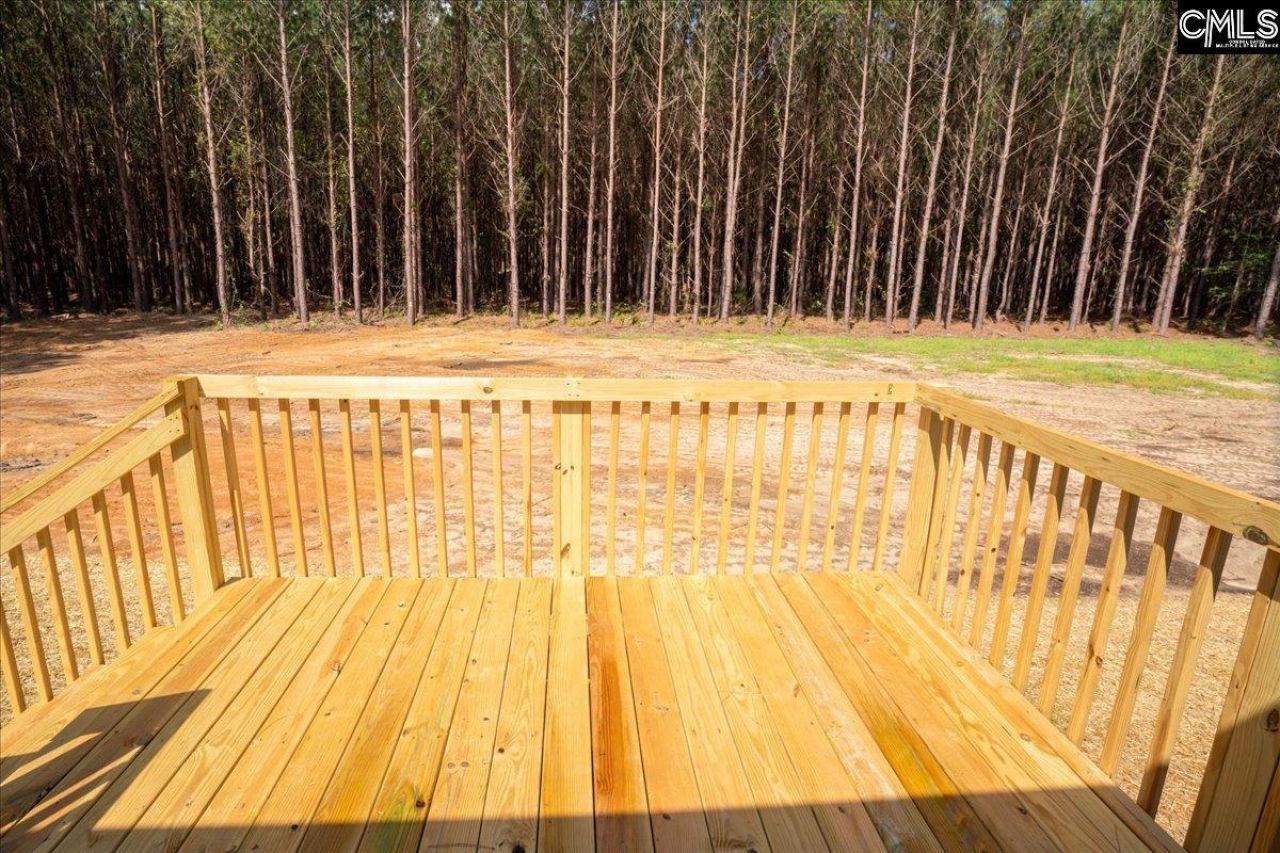 846 Horses Neck Road Photo 8