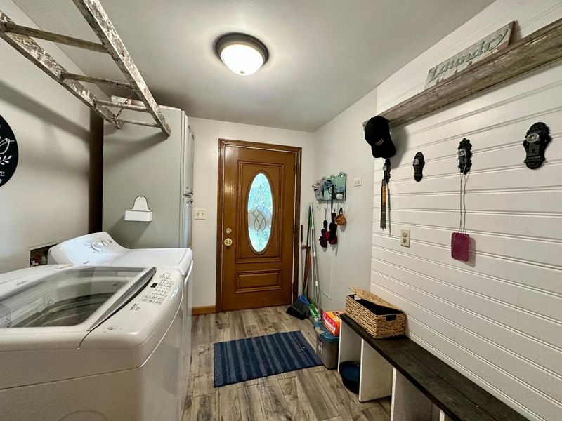 4145 Old River Road, Philo, OH 43771 Photo 47