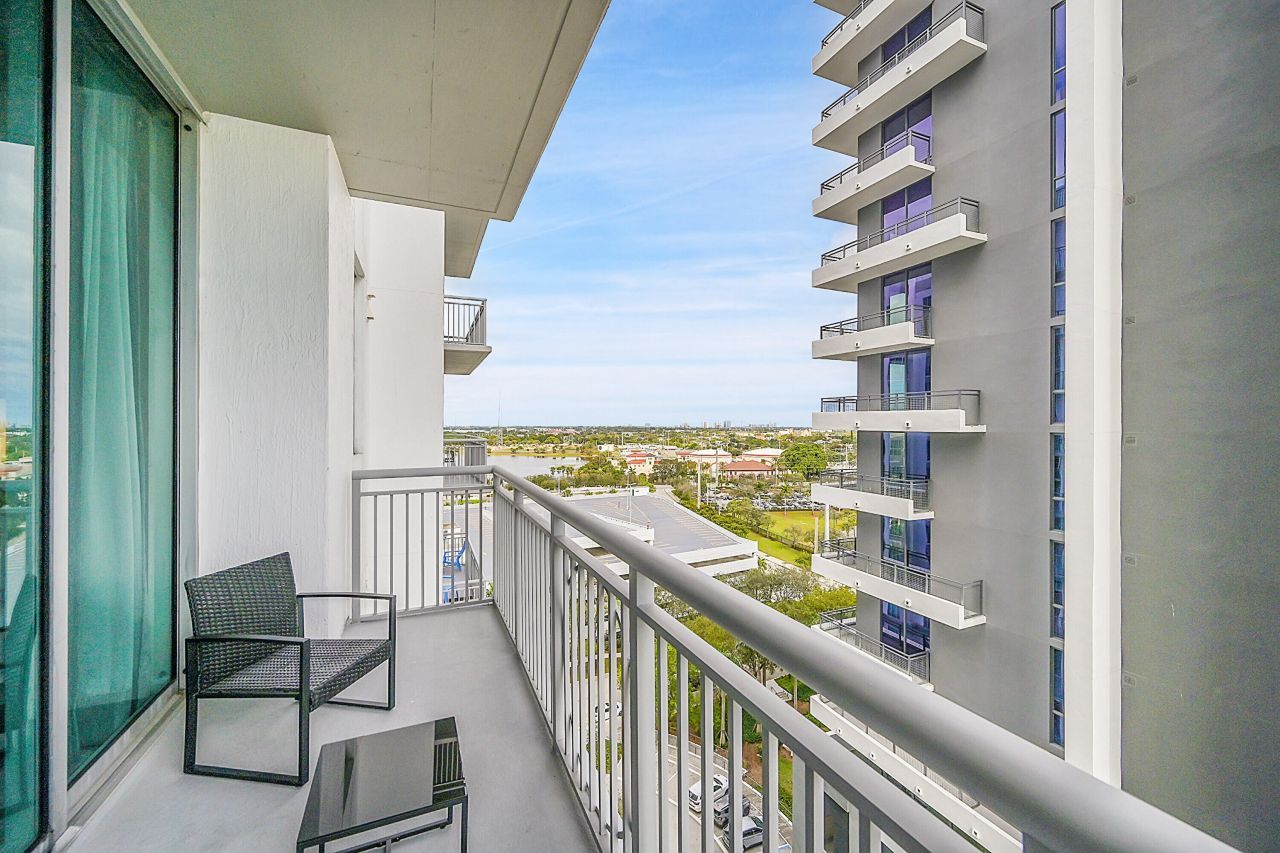 300 S Australian Avenue, Unit 1119, West Palm Beach, FL 33401 Photo