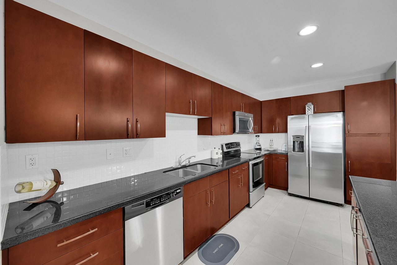 300 S Australian Avenue, Unit 1119, West Palm Beach, FL 33401 Photo