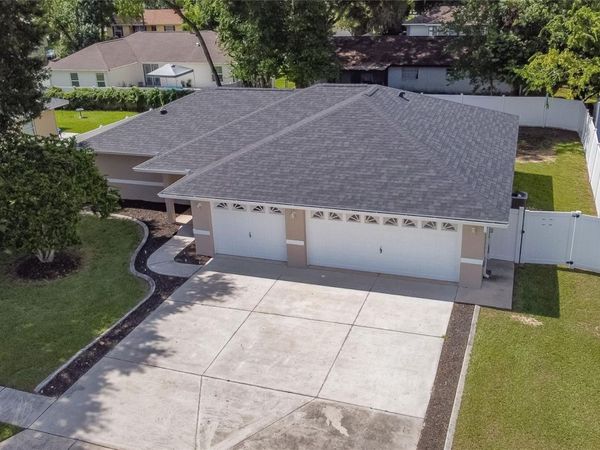 810 RIDGE AVENUE, WILDWOOD, FL 34785