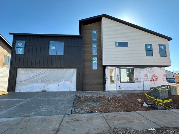 2610 W Bonnie Lane, Rogers, AR 72758