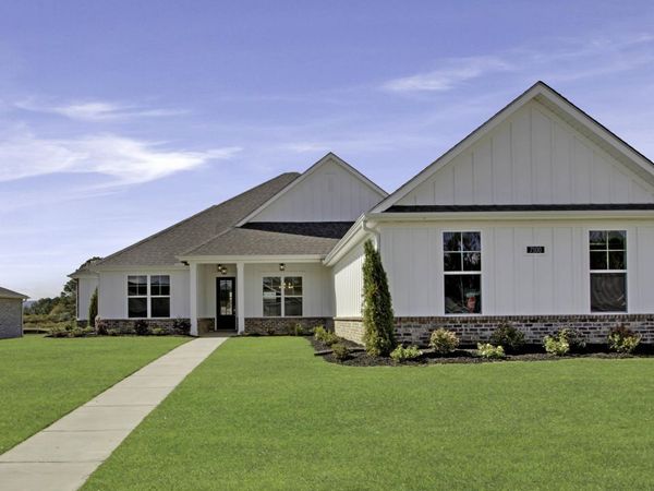 7100 Kalli Ilyssa Circle SE, Gurley, AL 35748