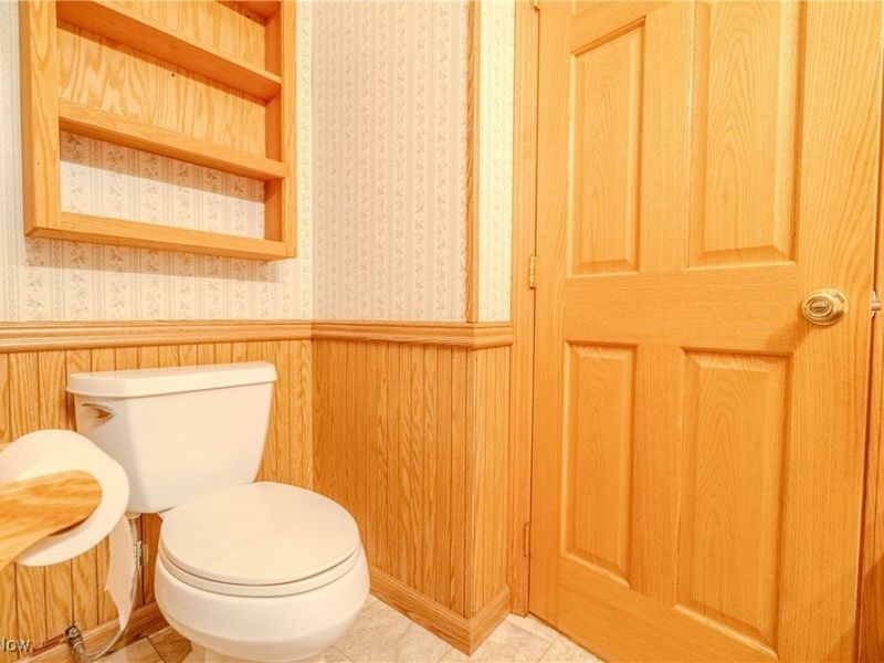 6670 State Route 260, New Matamoras, OH 45767 Photo 16