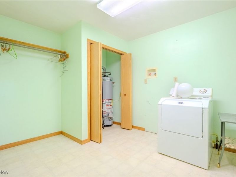 6670 State Route 260, New Matamoras, OH 45767 Photo 23