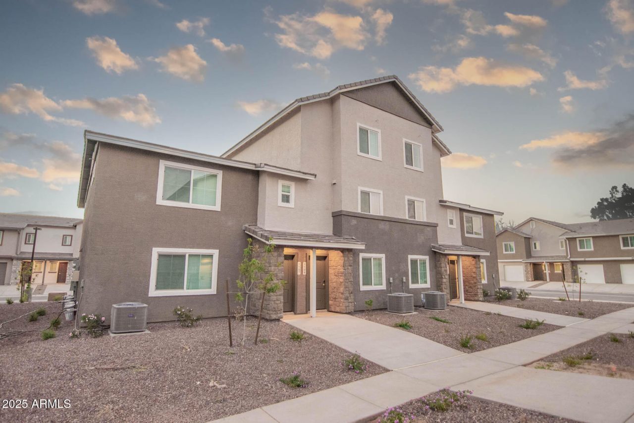 12570 N Cotton Lane, Unit 29-32, Surprise, AZ 85388 Main Photo