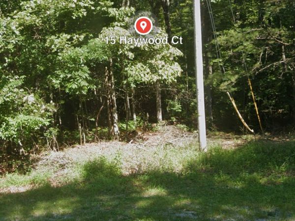 15 Haywood Ct, Crossville, TN 38558