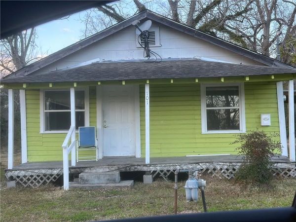 1011 E COLEMAN Drive, Hammond, LA 70403