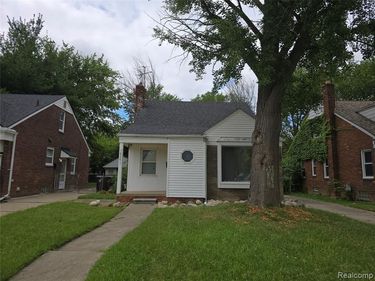16251 Edmore Drive, Detroit, MI 48205