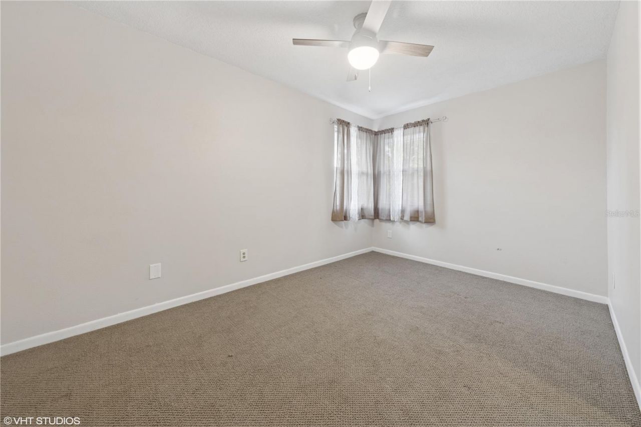 4907 Country Aire Lane, Tampa, FL 33624 Photo