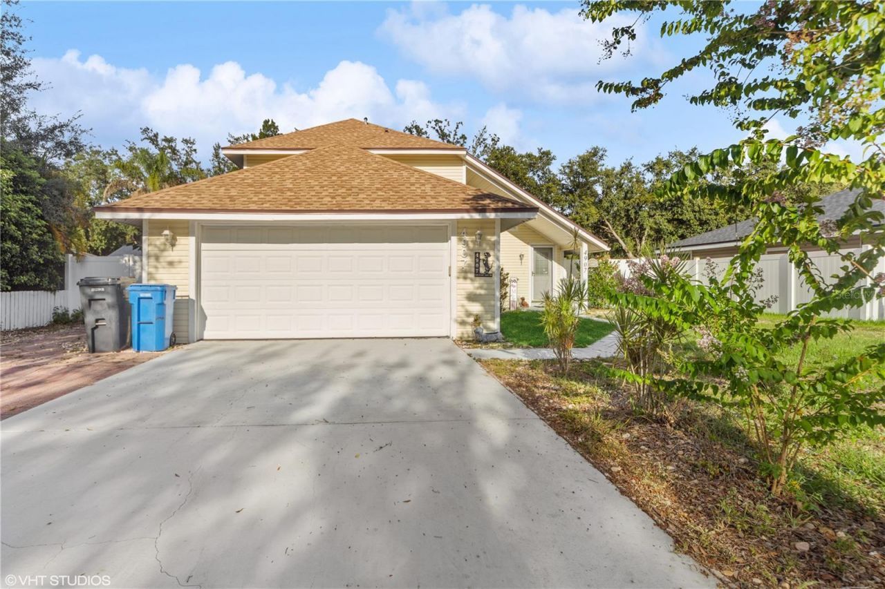 4907 Country Aire Lane, Tampa, FL 33624 Photo