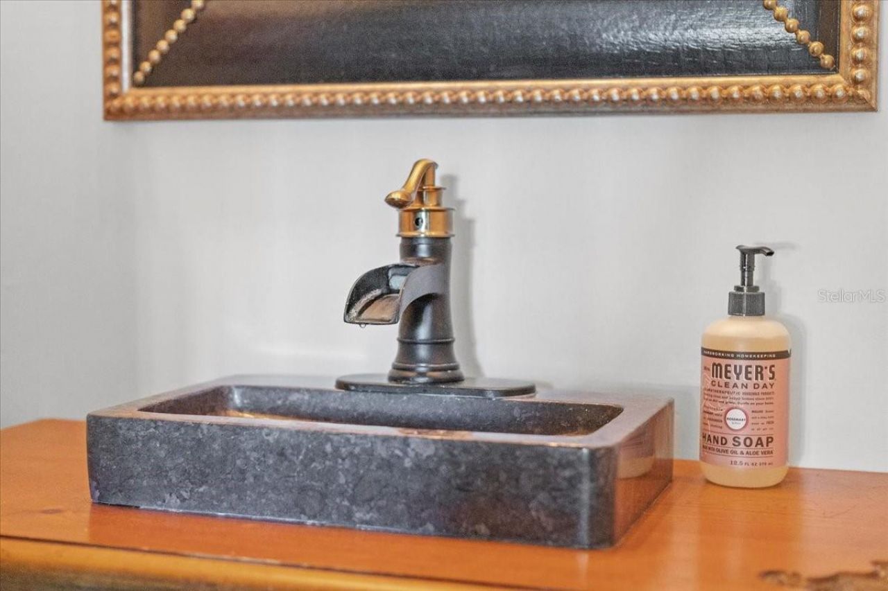 631 NW 172nd Lane, Trenton, FL 32693 Photo