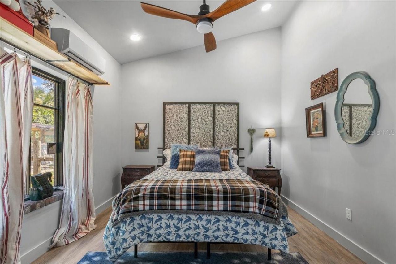 631 NW 172nd Lane, Trenton, FL 32693 Photo