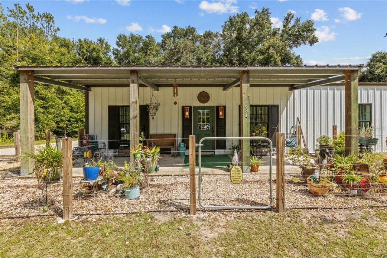 631 NW 172nd Lane, Trenton, FL 32693 Photo