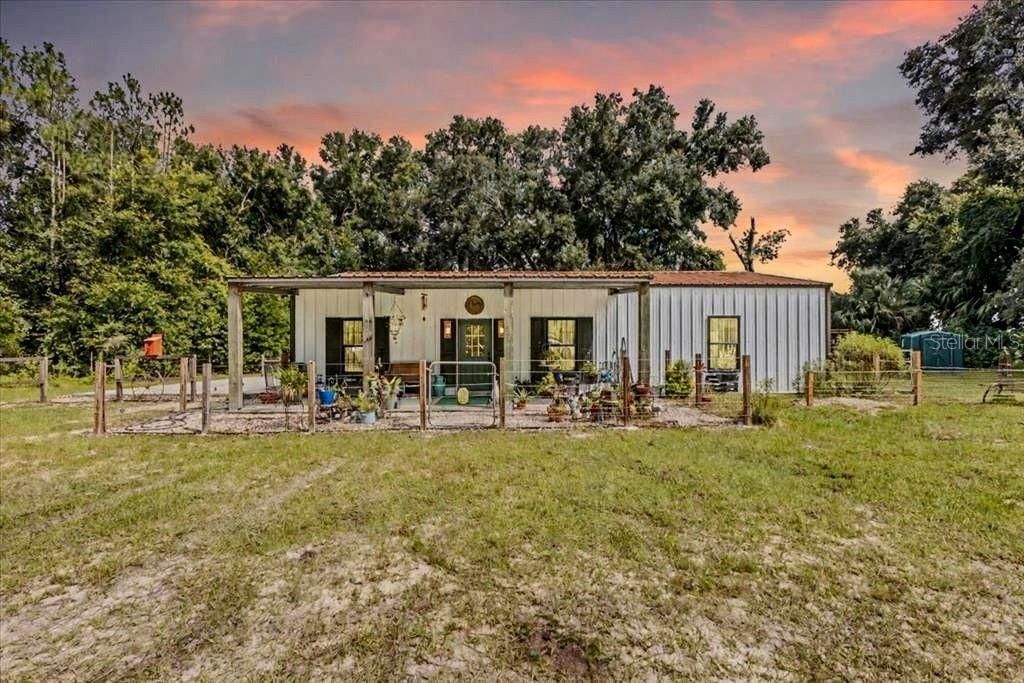 631 NW 172nd Lane, Trenton, FL 32693 Photo